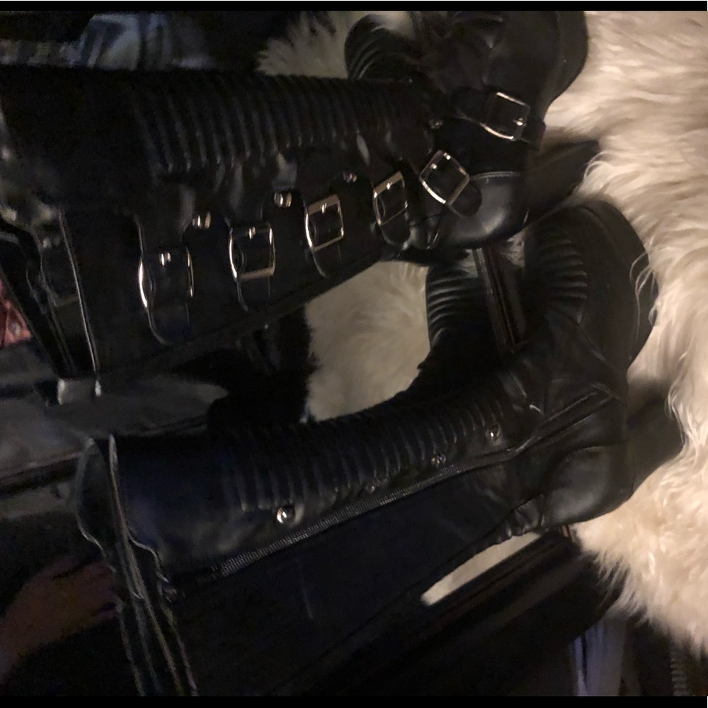 Demonia knee high heel boots square toe